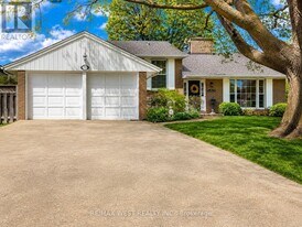 73 Ravensbourne Crescent in Toronto, ON - Building Photo