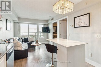 1215 Bayly St in Pickering, ON - Building Photo - Building Photo