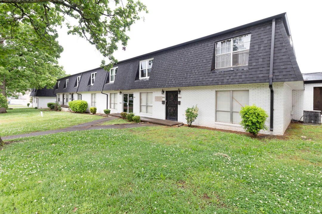 1803 Bailey Ave in Chattanooga, TN - Building Photo