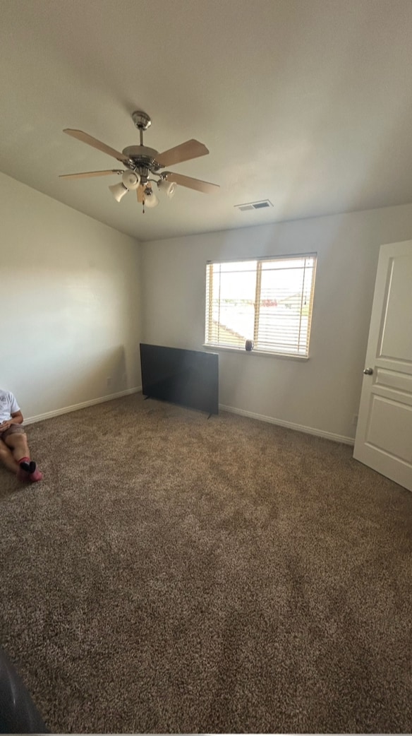 316 S 2450 E in Saint George, UT - Foto de edificio - Building Photo