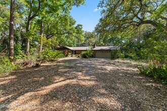 6363 Wood Ln in Melbourne, FL - Foto de edificio - Building Photo