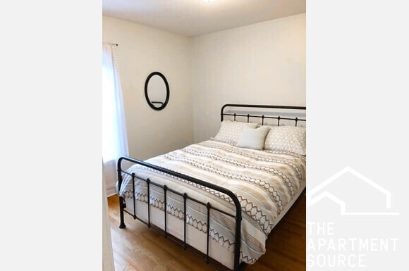 4871 N Paulina St, Unit G in Chicago, IL - Building Photo - Building Photo