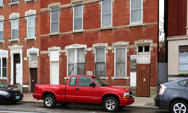 1320 Race St in Cincinnati, OH - Building Photo - Building Photo