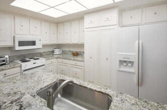 5538 Cribari Cir in San Jose, CA - Building Photo - Building Photo