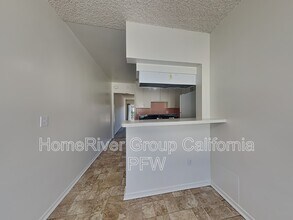 1124 W Huntington Dr in Arcadia, CA - Building Photo - Building Photo