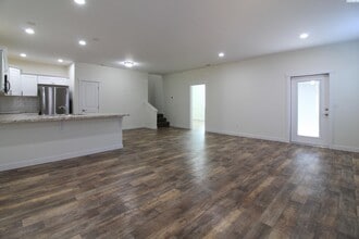 1105 S Cedar Pl in Kennewick, WA - Building Photo - Building Photo