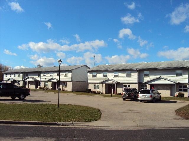 Dane Townhomes in Dane, WI - Building Photo