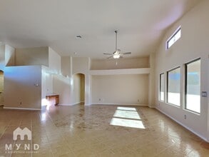 12813 W Aster Dr in El Mirage, AZ - Building Photo - Building Photo