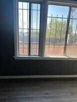 4524 Avalon Blvd, Unit 4524 1/2 in Los Angeles, CA - Building Photo