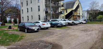 264 Academy St in Wilkes-Barre, PA - Building Photo - Building Photo