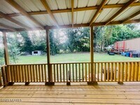 1339 Cherokee Dr photo'