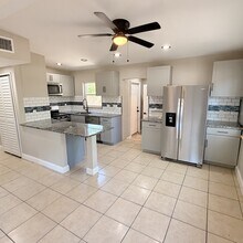 2245 17th Ave S in St. Petersburg, FL - Building Photo - Building Photo