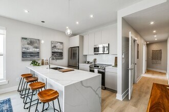 The Maven in Philadelphia, PA - Building Photo - Interior Photo