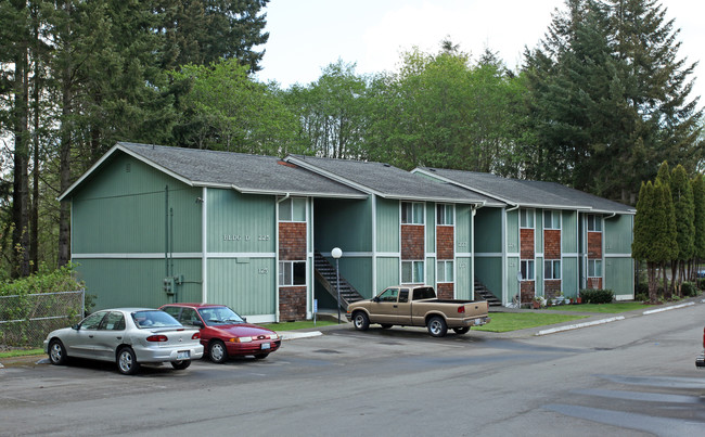 Heritage Apartments in Port Orchard, WA - Building Photo - Building Photo