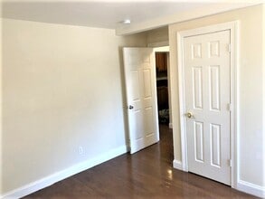 534 N Front St, Unit B in Camden, NJ - Building Photo - Building Photo