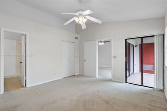 2454 NW 89th Dr in Coral Springs, FL - Building Photo - Building Photo