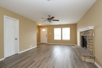 4169 Salem Springs Ct in Winston-Salem, NC - Building Photo - Building Photo