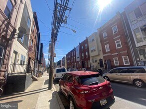 1849 N 17th St in Philadelphia, PA - Building Photo - Building Photo