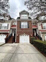 4452 Leamore Square Rd in Virginia Beach, VA - Building Photo