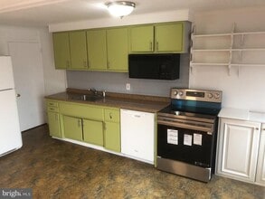 1230 Sycamore Ave in Wilmington, DE - Building Photo - Building Photo