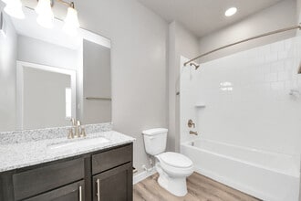 Lofts at Hartsook in Houston, TX - Foto de edificio - Building Photo