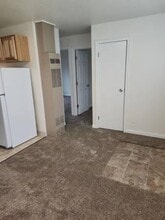 5371 Osage St in Sweet Home, OR - Building Photo - Building Photo