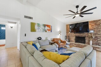 2051 E Pueblo Ave in Mesa, AZ - Building Photo - Building Photo
