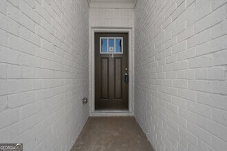 64 Auburn Wds Dr in Auburn, GA - Building Photo - Building Photo