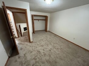 727 29th Ave NE in Menomonie, WI - Building Photo - Building Photo