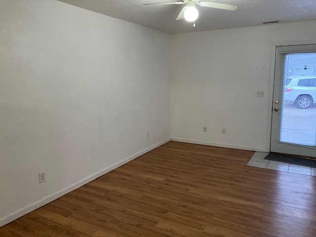 2923 W Louise St, Unit 3 in Grand Island, NE - Building Photo - Building Photo