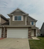 8979 Buckshot Rd in Lincoln, NE - Building Photo