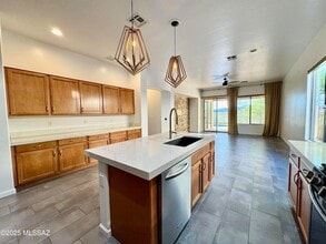 13743 N High Mountain View Pl in Tucson, AZ - Building Photo - Building Photo