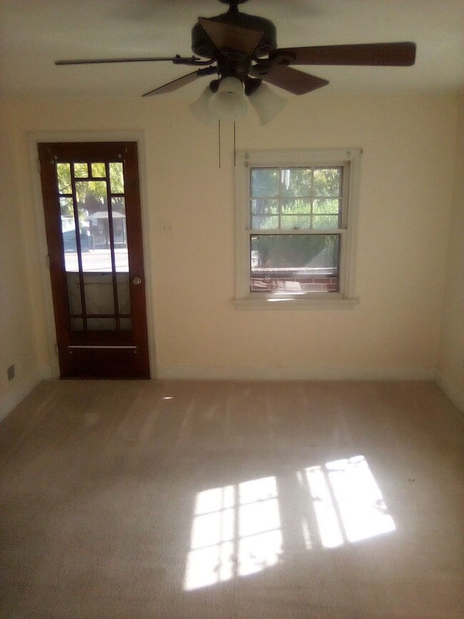 4 S Enola Rd in Enola, PA - Building Photo - Building Photo
