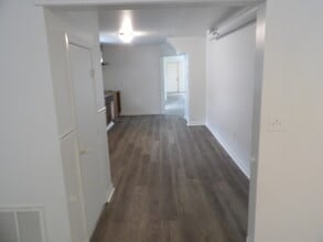 107 Kelburn St in Buffalo, NY - Building Photo - Building Photo