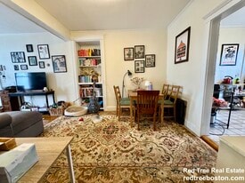 51 Montebello Rd, Unit 2 in Boston, MA - Building Photo