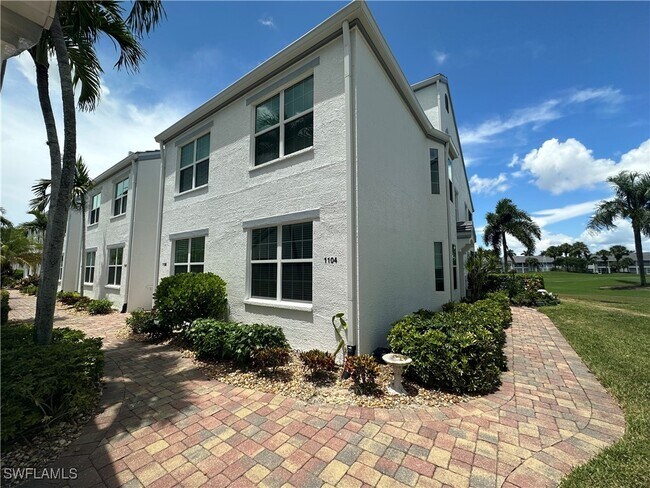 5944 Sand Wedge Ln in Naples, FL - Foto de edificio - Building Photo