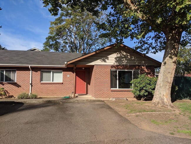 property at 3107 Bridge St
