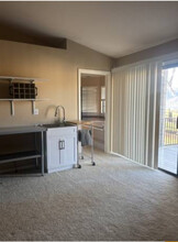 16840 Bell Ave, Unit 1 in Lake Elsinore, CA - Foto de edificio - Building Photo