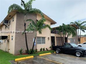 property at 1733 Mayo St