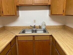 3028 N Truwood Dr, Unit B in Prescott Valley, AZ - Building Photo - Building Photo