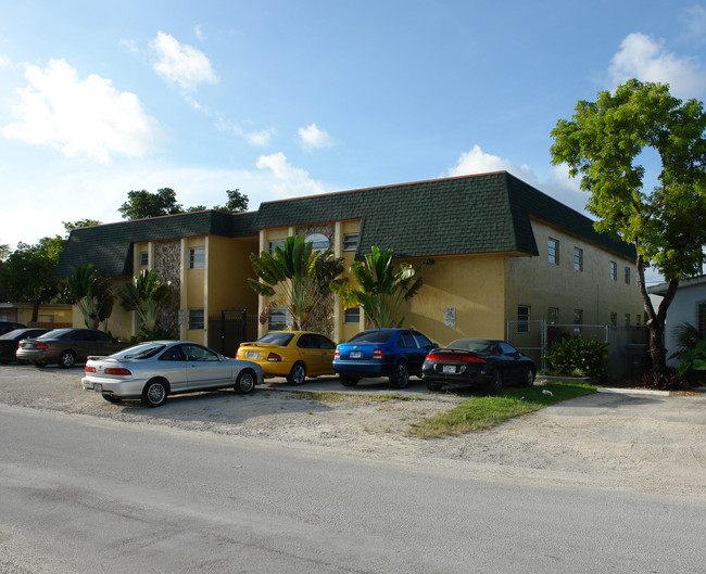 440 SE 23rd St in Fort Lauderdale, FL - Building Photo - Building Photo