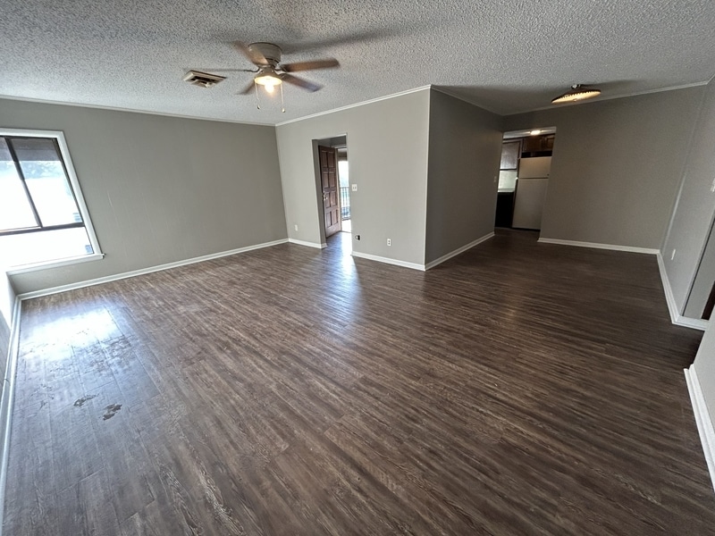 315 S 7th St in Rogers, AR - Building Photo