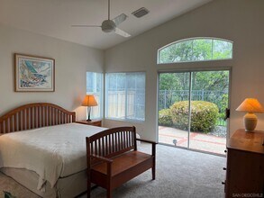 5514 Caminito Exquisito in San Diego, CA - Building Photo - Building Photo