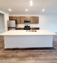 1003 Dry Run Ct in Shelbyville, KY - Building Photo - Building Photo