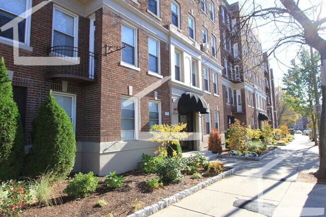 property at 127 Washington St