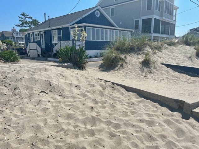 2218 Fairfield Beach Rd in Fairfield, CT - Building Photo