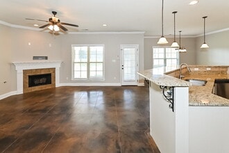 3475 Avis Ln in Southaven, MS - Foto de edificio - Building Photo