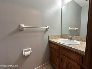 1114 W Romaine Cir in Jacksonville, FL - Building Photo - Building Photo