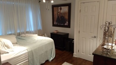 1204 Autrey St-Unit -1A in Houston, TX - Building Photo - Building Photo