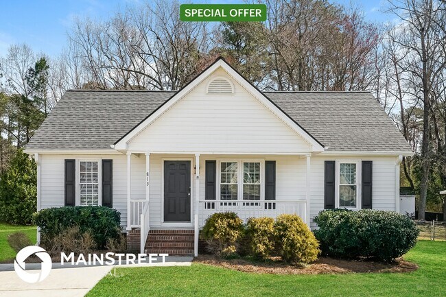 property at 813 Lusterleaf Pl